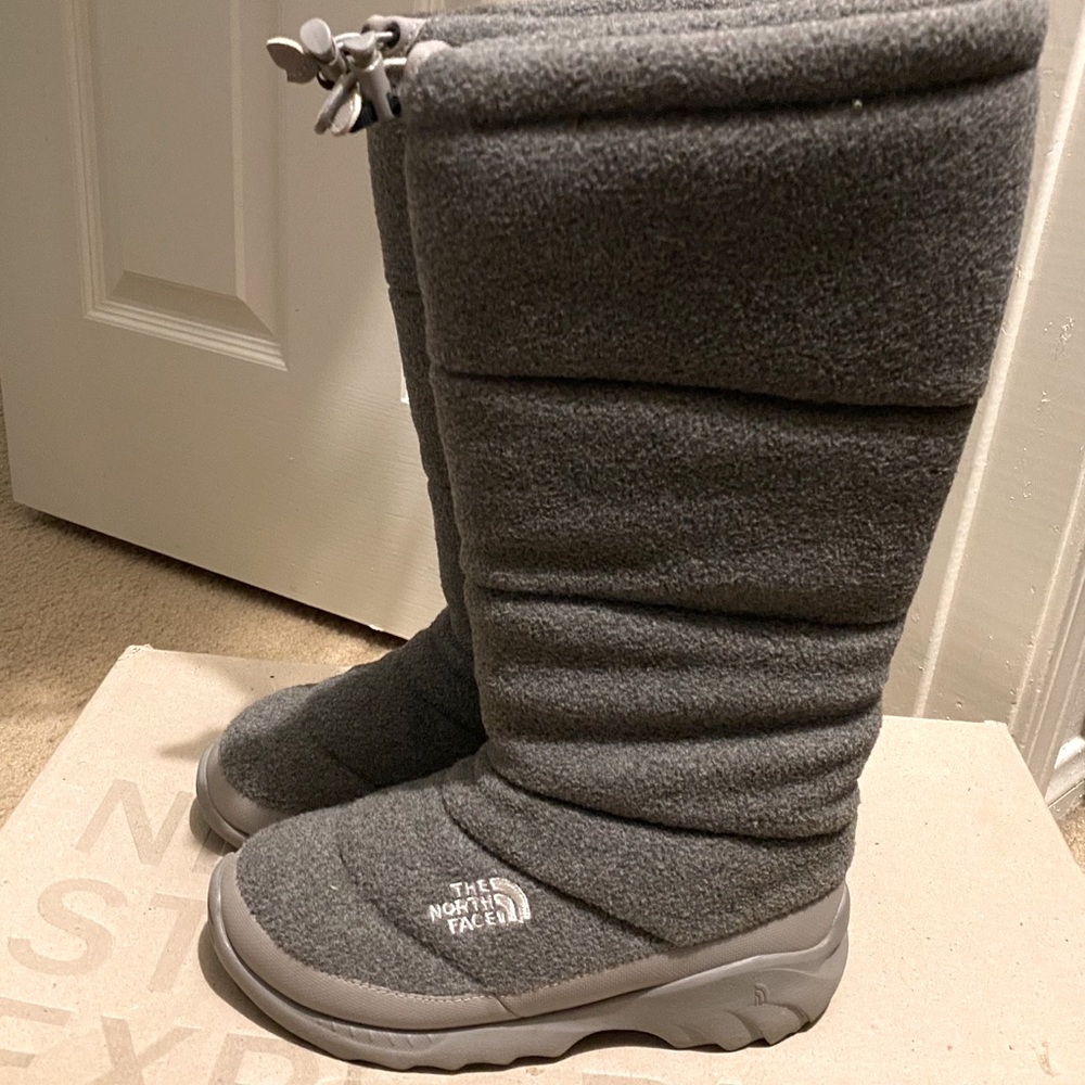 The North Face Snow Boot Size 7
